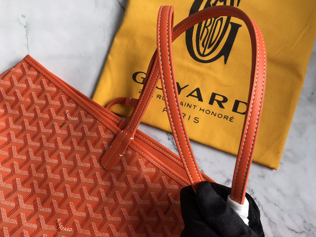 Anjou GM Reversible Tote Bag In Orange